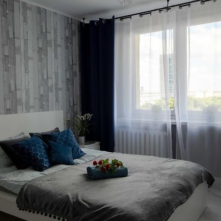 Apartament Wika Варшава Екстериор снимка